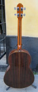  Guitarras Quiles Acoustic Bass back.